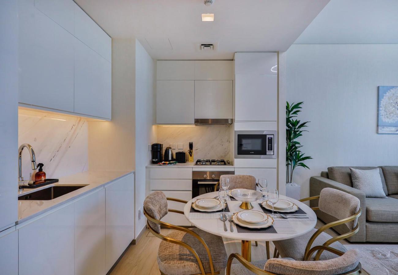 1br In Palace - Allsopp & Allsopp